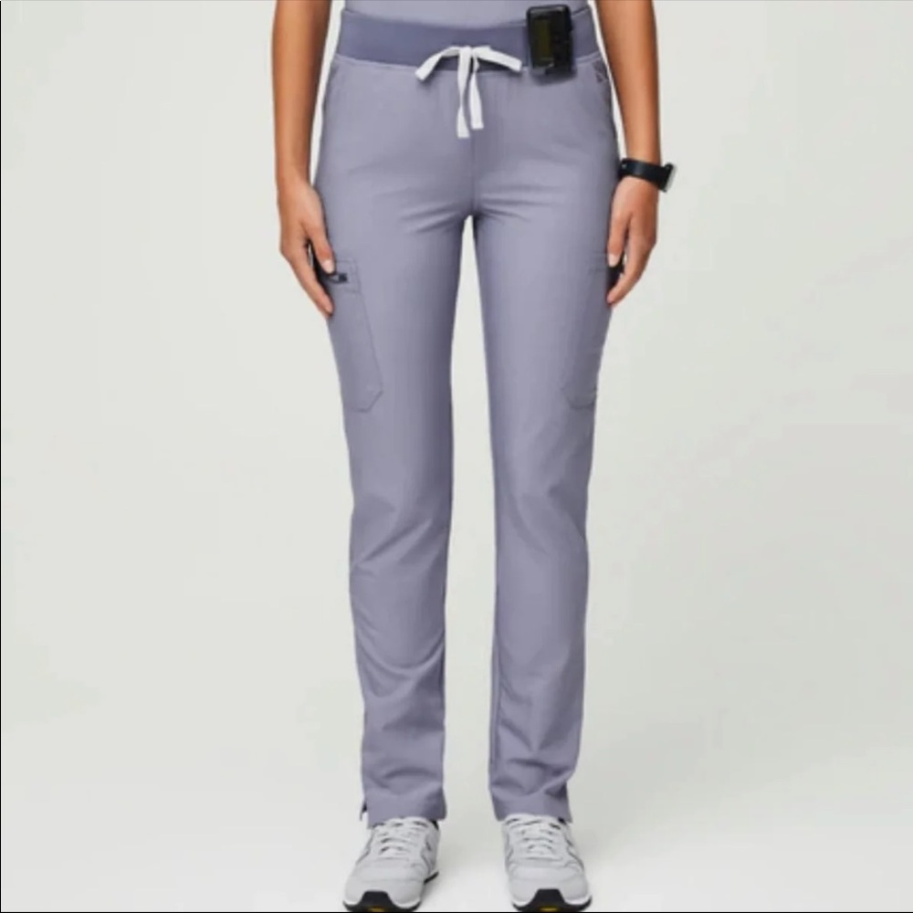 FIGS Vapor blue Yola bottoms